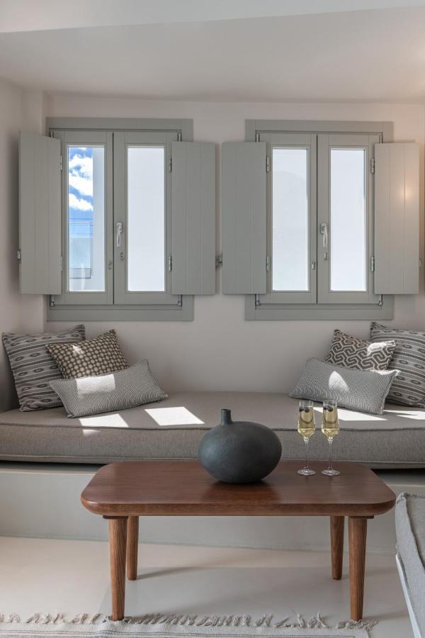 Akra Suites & Spa Imerovigli  Exteriör bild