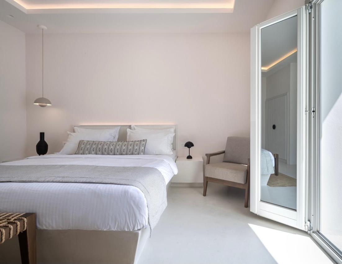 Akra Suites & Spa Imerovigli  Exteriör bild